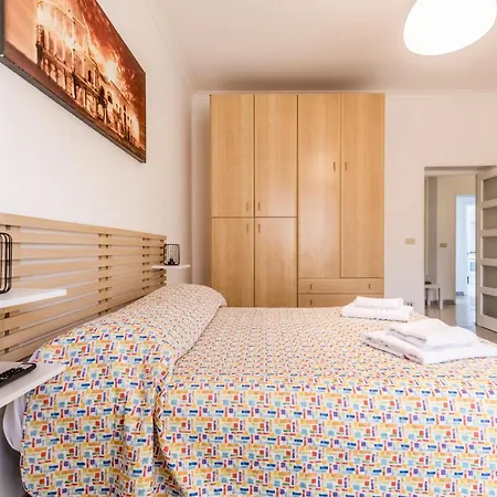 Galaxia Apartment *